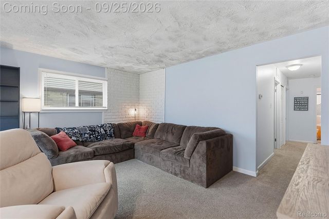 31231 Fernwood Street, Westland, MI 48186
