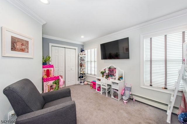 6 Melissa Dr, Totowa Boro, NJ 07512