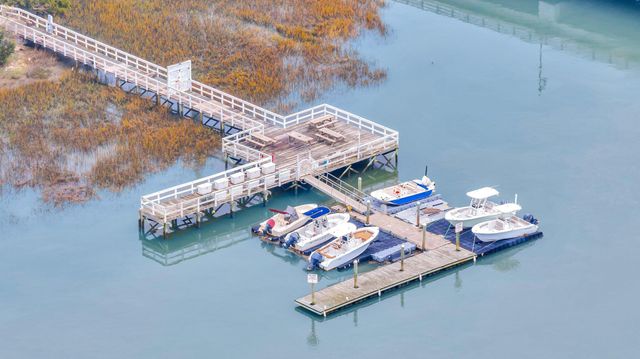 2395 Folly Road 4f, Folly Beach, SC 29439