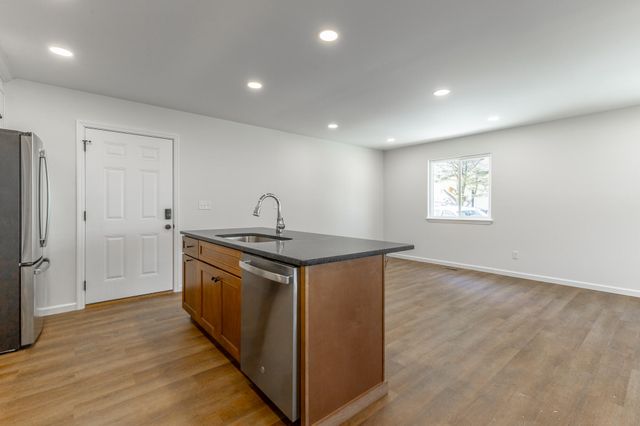 117 Chestnut Street, Rossville, GA 30741