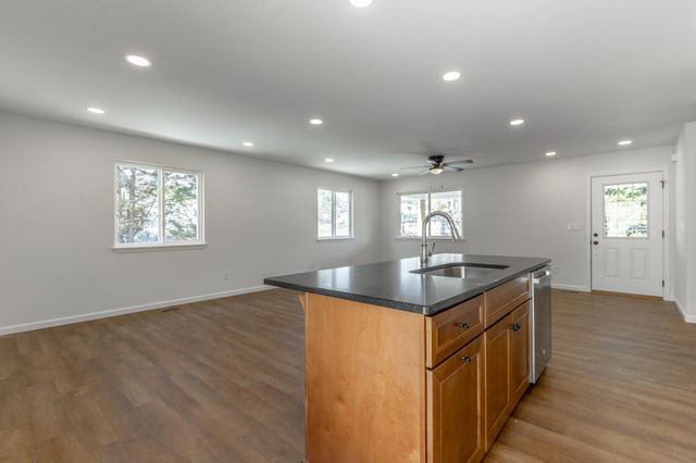 117 Chestnut Street, Rossville, GA 30741