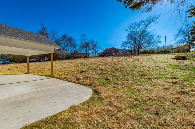 117 Chestnut Street, Rossville, GA 30741