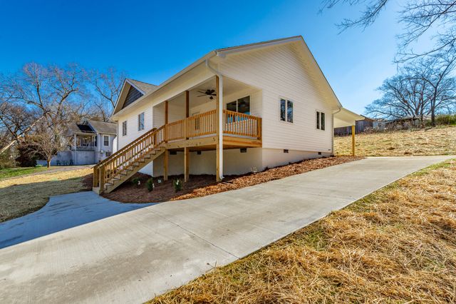 117 Chestnut Street, Rossville, GA 30741