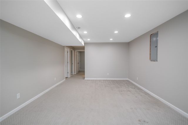 511 SW Springfield Drive, Ankeny, IA 50023