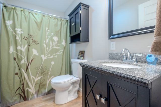 511 SW Springfield Drive, Ankeny, IA 50023