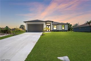 2615 45th ST SW, Lehigh Acres, FL 33976