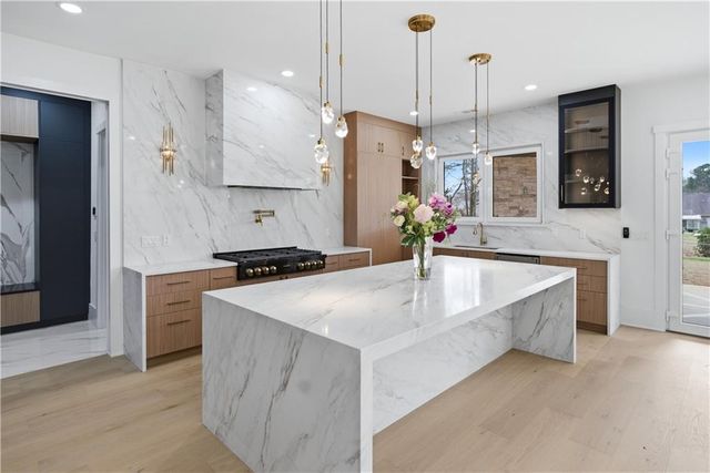 2724 Talley Lane, Buford, GA 30519