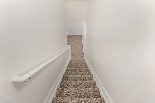 319 W 2nd Avenue, Columbus, OH 43201