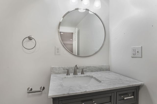 319 W 2nd Avenue, Columbus, OH 43201