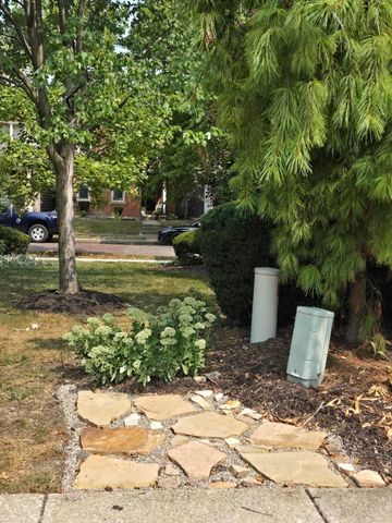 319 W 2nd Avenue, Columbus, OH 43201