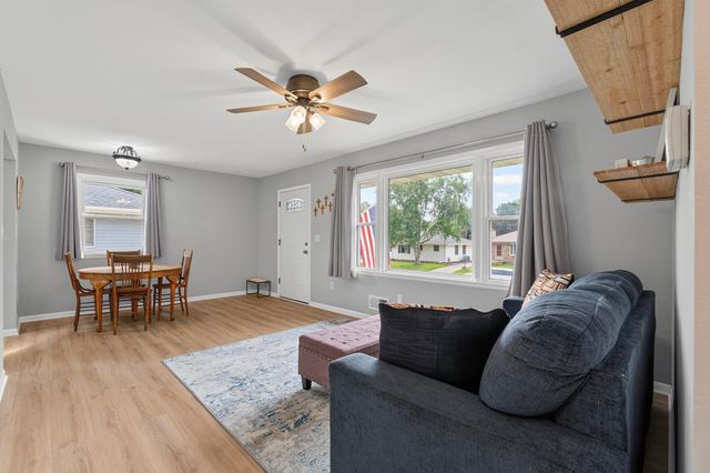 1443 Cascade Street NW, Rochester, MN 55901