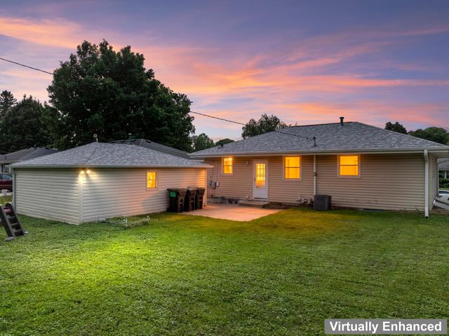 1443 Cascade Street NW, Rochester, MN 55901
