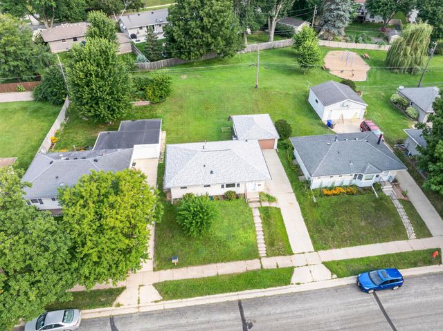 1443 Cascade Street NW, Rochester, MN 55901