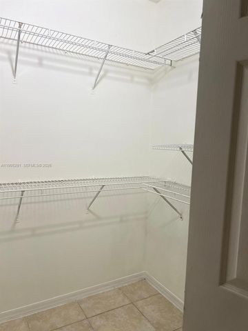 9645 NW 1st Ct 1-209, Pembroke Pines, FL 33024