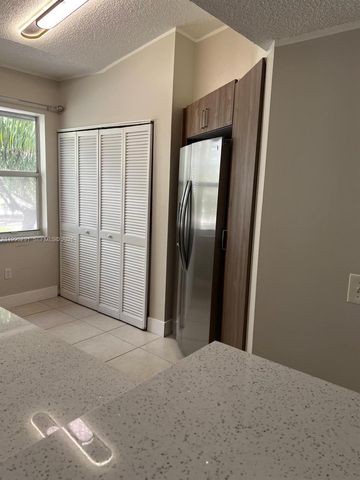 9645 NW 1st Ct 1-209, Pembroke Pines, FL 33024