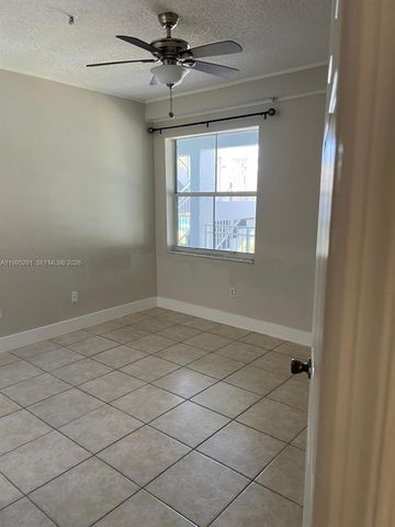 9645 NW 1st Ct 1-209, Pembroke Pines, FL 33024