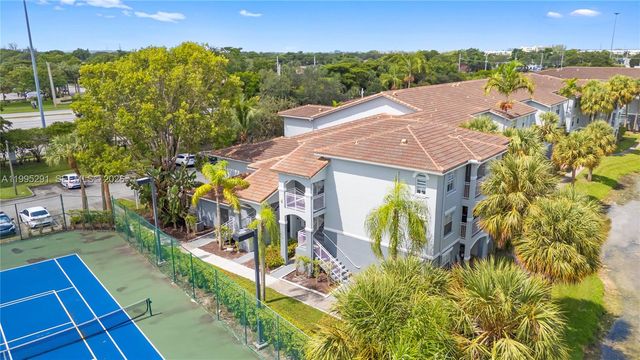 9645 NW 1st Ct 1-209, Pembroke Pines, FL 33024