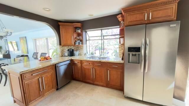 706 Via Genova, Deerfield Beach, FL 33442