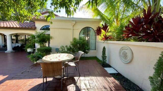 706 Via Genova, Deerfield Beach, FL 33442