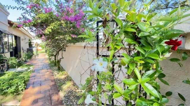706 Via Genova, Deerfield Beach, FL 33442