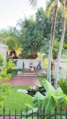706 Via Genova, Deerfield Beach, FL 33442