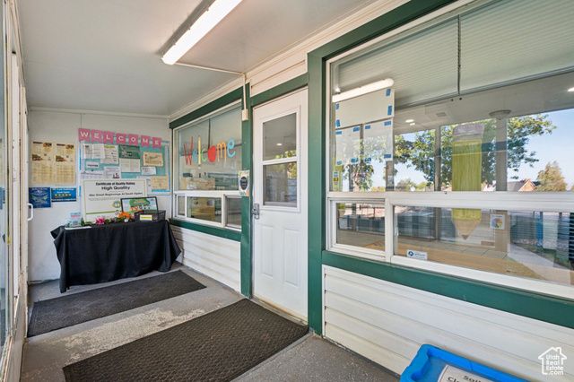 302 E CHIMES DR, Ogden, UT 84405