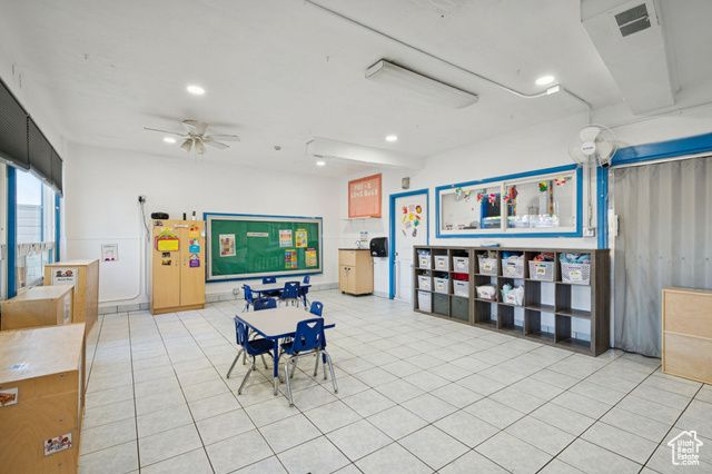 302 E CHIMES DR, Ogden, UT 84405