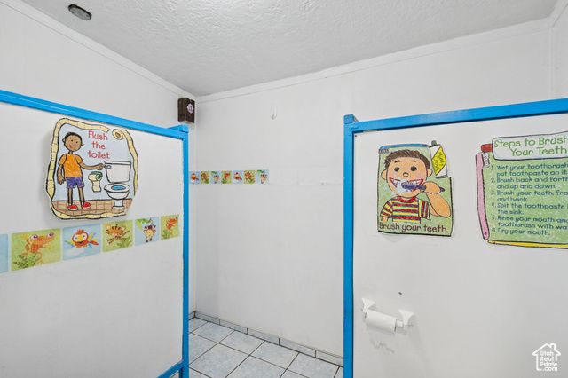 302 E CHIMES DR, Ogden, UT 84405