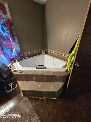 117 Rocky Ln Lane, Carl Junction, MO 64834