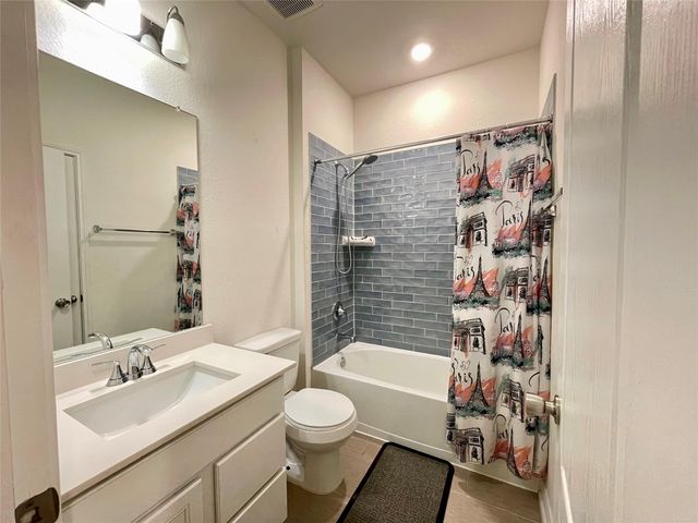 2907 Lazarina, Fresno, TX 77545