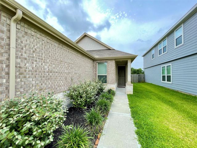 2907 Lazarina, Fresno, TX 77545