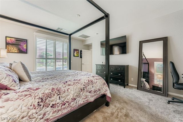 5568 Trilling Bird Drive, Las Vegas, NV 89135