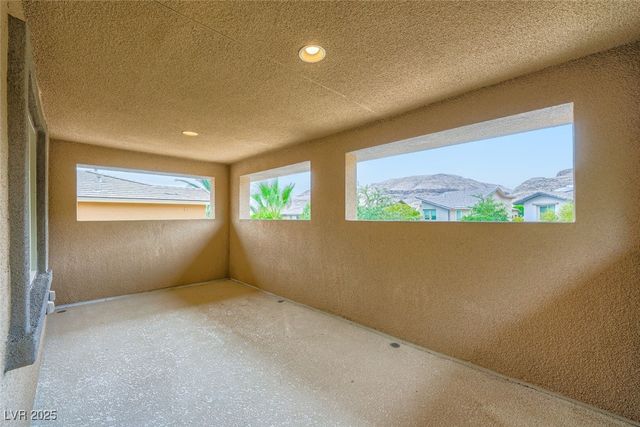 5568 Trilling Bird Drive, Las Vegas, NV 89135
