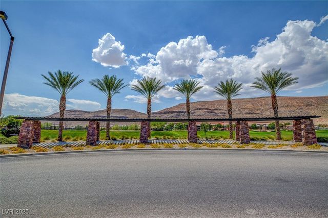 5568 Trilling Bird Drive, Las Vegas, NV 89135