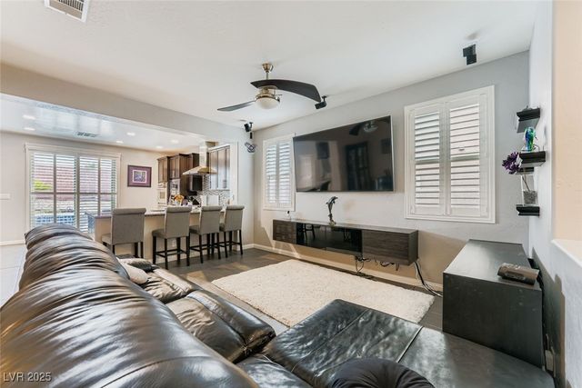 5568 Trilling Bird Drive, Las Vegas, NV 89135