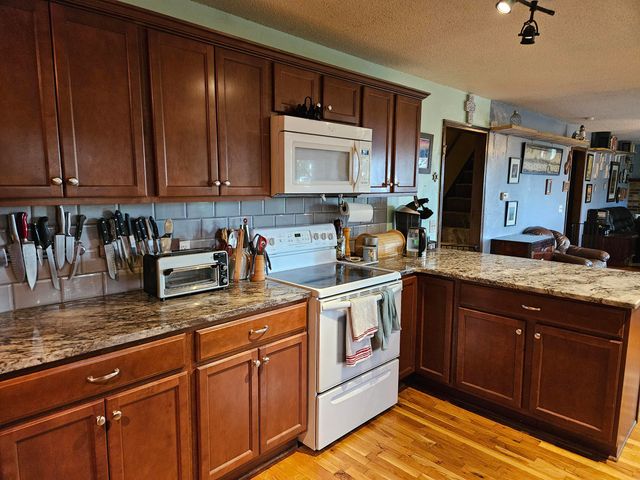 2489 Logan Ridge Road, Ozark, MO 65721