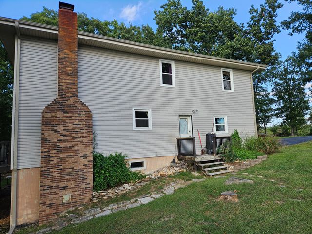 2489 Logan Ridge Road, Ozark, MO 65721