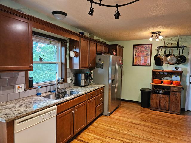 2489 Logan Ridge Road, Ozark, MO 65721