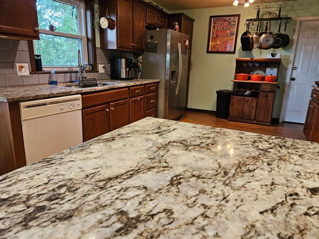 2489 Logan Ridge Road, Ozark, MO 65721