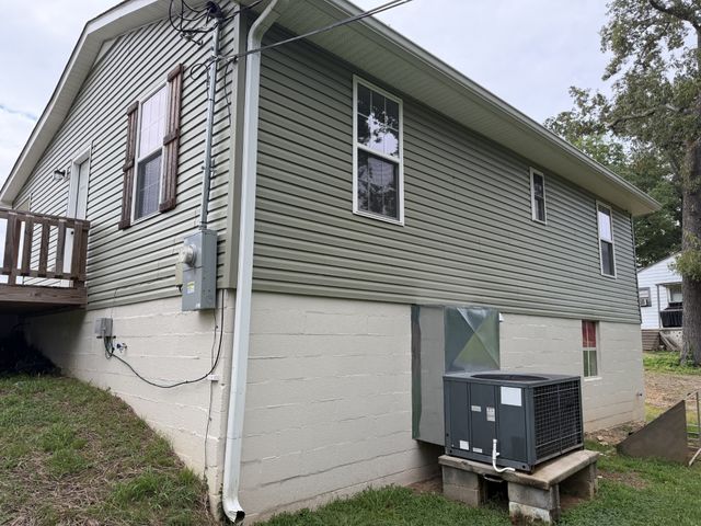 177 Kayla Ln, Mcminnville, TN 37110