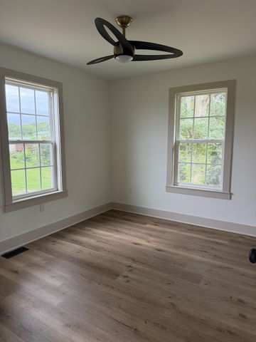 177 Kayla Ln, Mcminnville, TN 37110
