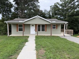 177 Kayla Ln, Mcminnville, TN 37110