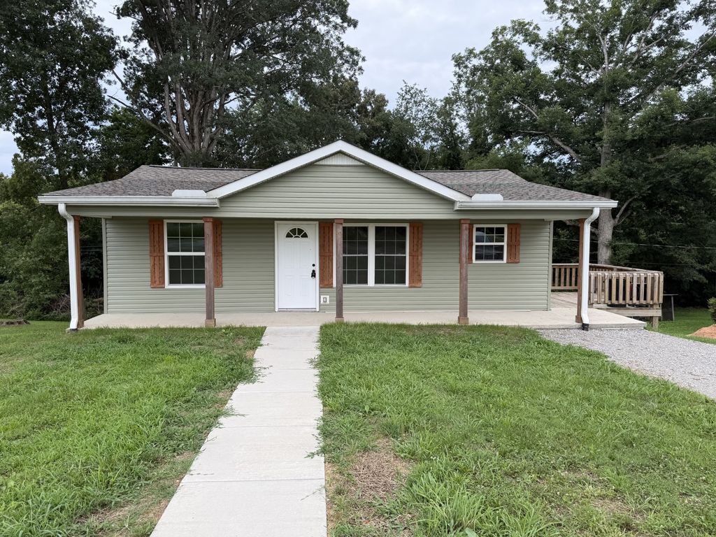 177 Kayla Ln, Mcminnville, TN 37110