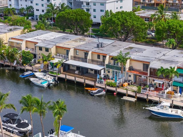 3786 NE 167th St 49, North Miami Beach, FL 33160