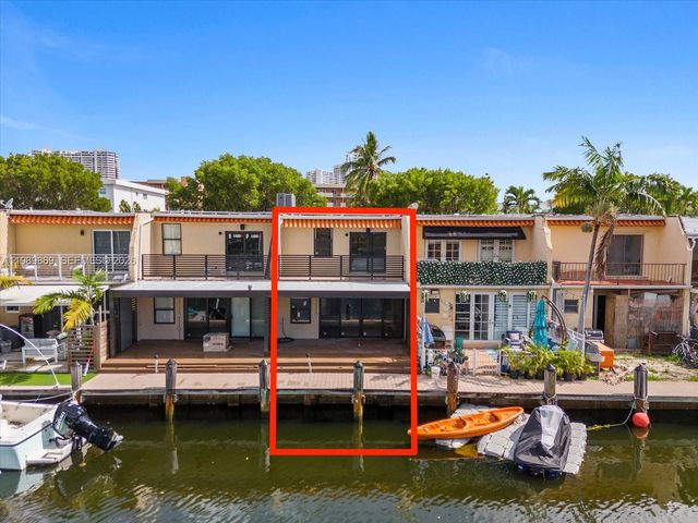 3786 NE 167th St 49, North Miami Beach, FL 33160