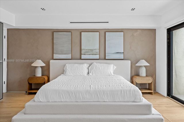 3786 NE 167th St 49, North Miami Beach, FL 33160