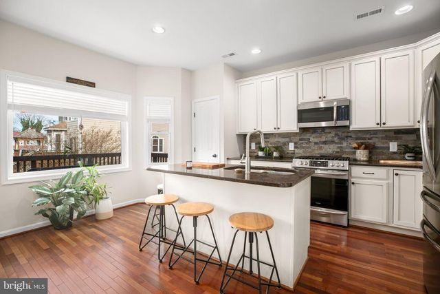 409 DUNMORE ST, Fredericksburg, VA 22401