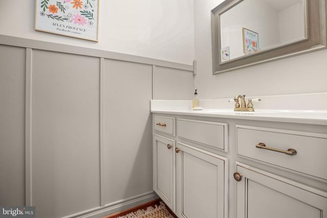 409 DUNMORE ST, Fredericksburg, VA 22401