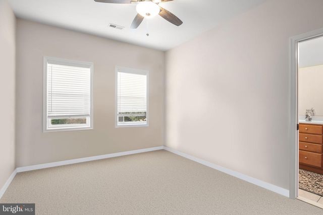 409 DUNMORE ST, Fredericksburg, VA 22401