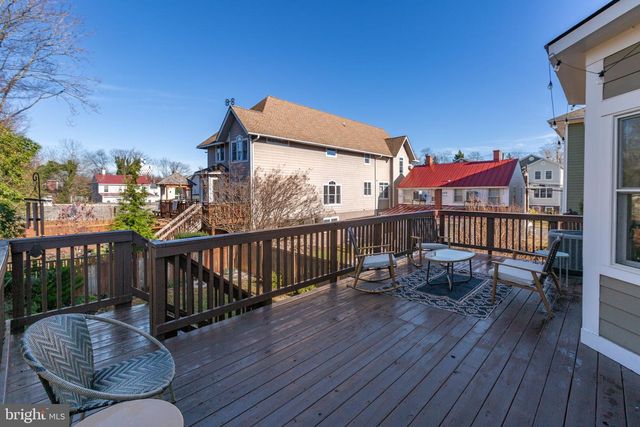 409 DUNMORE ST, Fredericksburg, VA 22401